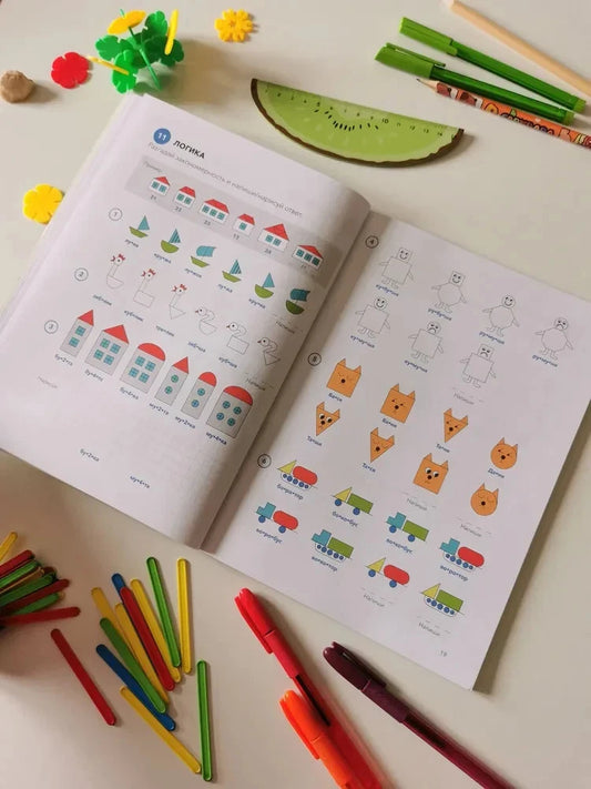 Play, think. Tasks for developing thinking and attention