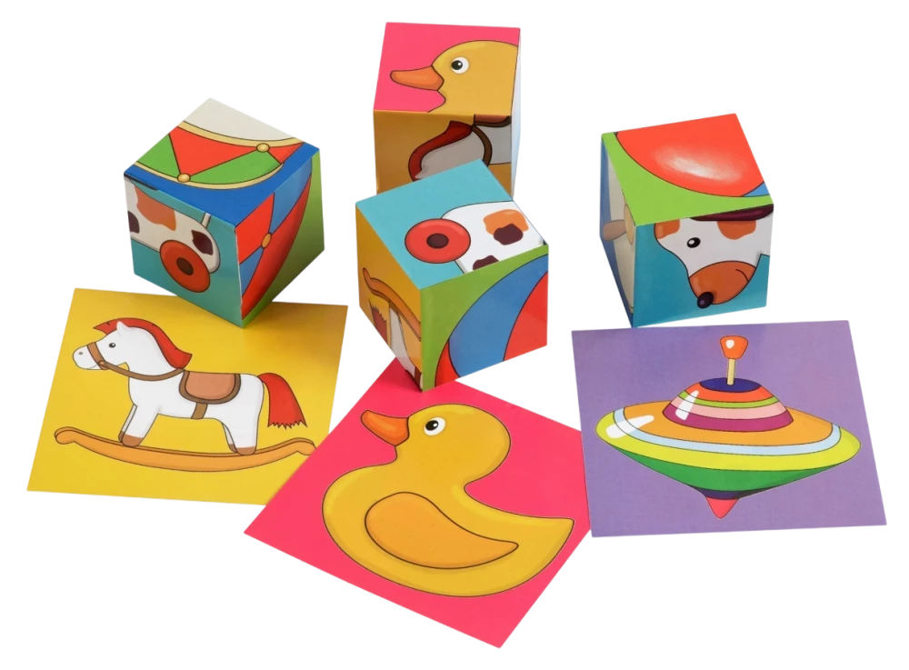 Smart cubes in a tray. 4 pieces. Toys